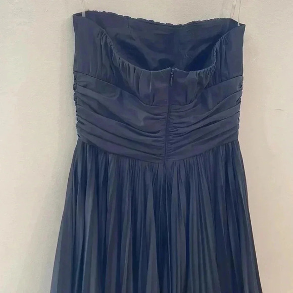 CLEARANCE [M]EUC Rubber Ducky Production Black  Strapless Midi Pleated Dress - Picture 3 of 6